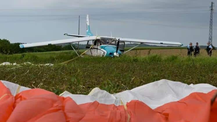 Incidente in Francia, Sandro Veronesi si salva dopo lo schianto del suo aereo