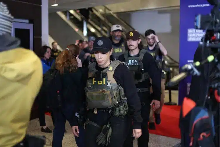 Attentato al gala di Washington, il “manifesto” inviato ai genitori prima dell’azione
