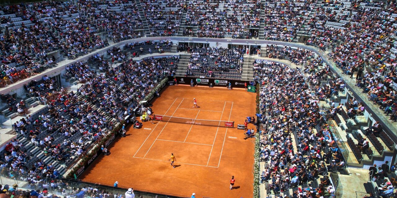 Internazionali d’Italia al via: Roma apre il torneo di tennis al Foro Italico
